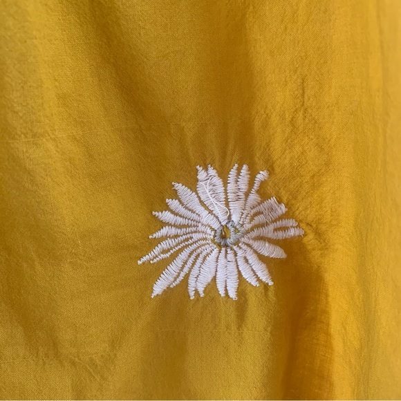 Madewell Embroidered Floral Top - Picture 9 of 11